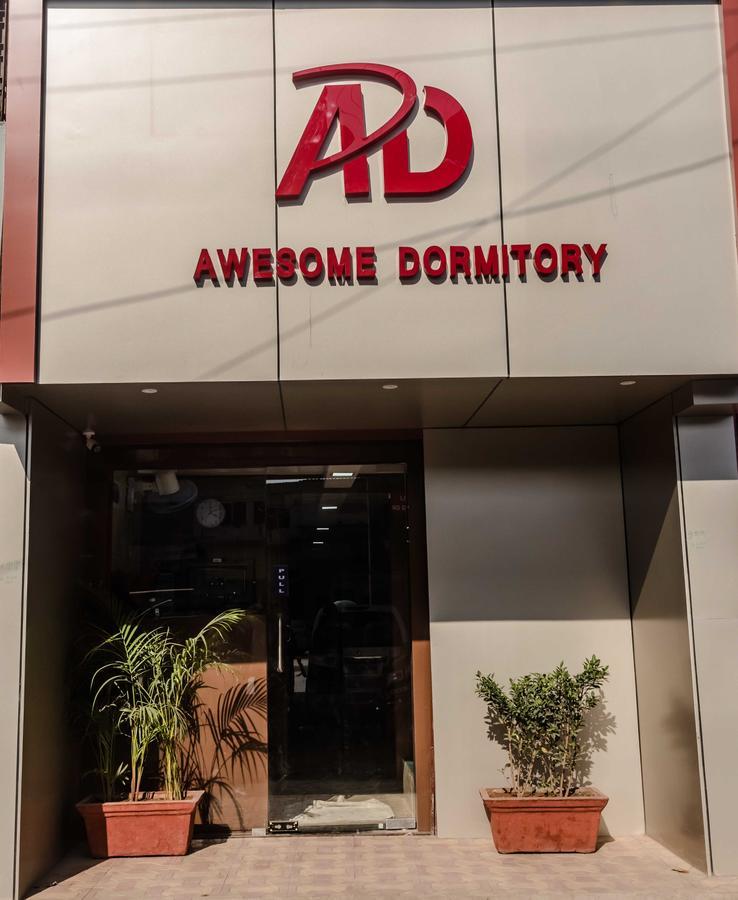 Awesome Dormitory - Men Only Bombaim Exterior foto